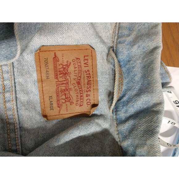 Levis X-Large Vintage Denim Jacket With Button Closure - Picture 2 of 9